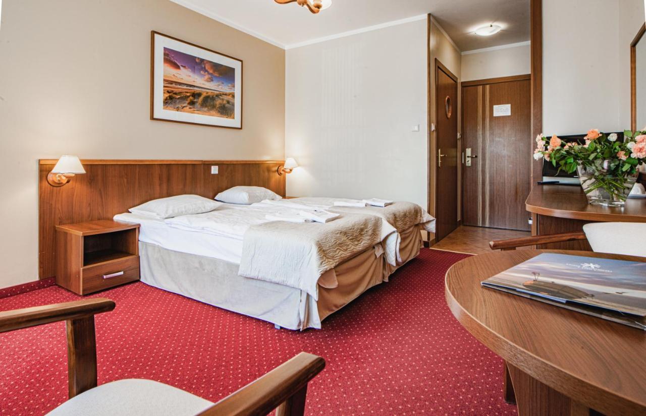 Hotel Nadmorski Łeba Eksteriør billede